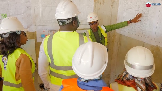 Visite de chantier du Centre National d’Oncologie de Diamniadio par le Ministre Dethie FALL